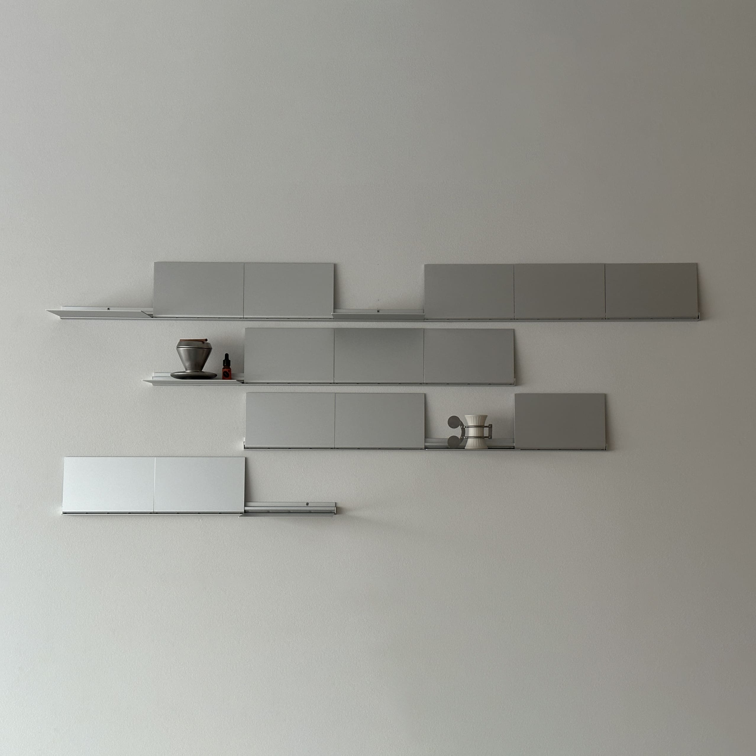 ชั้นวางของตกแต่งผนัง – Decorating Folding Wall Shelf