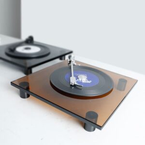 เครื่องเล่นแผ่นเสียงตกแต่งบ้าน - Vinyl Record Prop XII