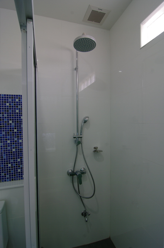 รีวิว “รีโนเวทตึกแถว” จากบ้านเก่าให้กลายเป็นพื้นที่ใช้ชีวิตใหม่ 49 image 73