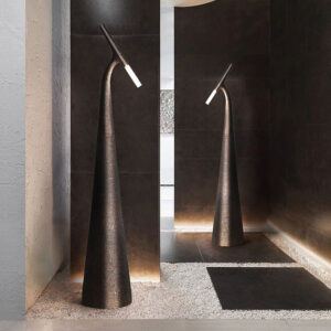โคมไฟตั้งพื้น - Artistic Black Floor Lamp
