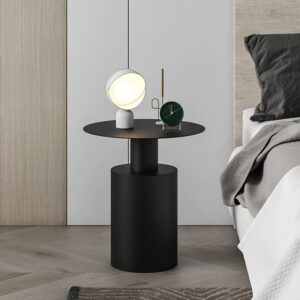 โต๊ะข้างตกแต่งบ้าน – Simple Black Side Table