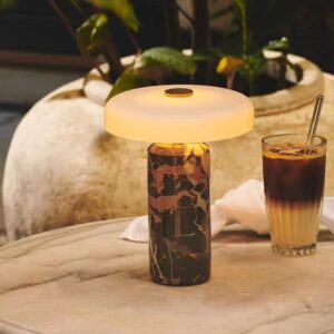 โคมไฟตั้งโต๊ะตกแต่งบ้าน – Veloura Table Lamp